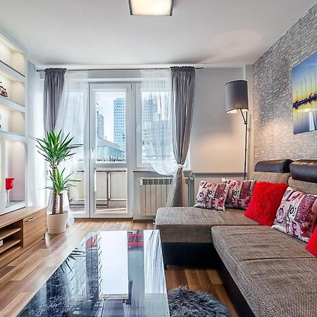 Panska 3 - Apartment With Balcony By Noclegi Renters Варшава Екстериор снимка