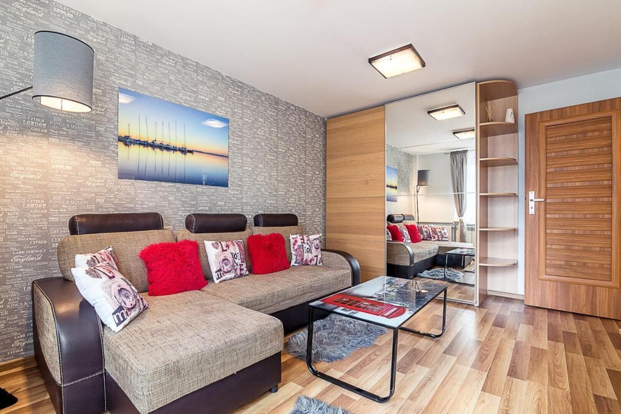 Panska 3 - Apartment With Balcony By Noclegi Renters Варшава Екстериор снимка