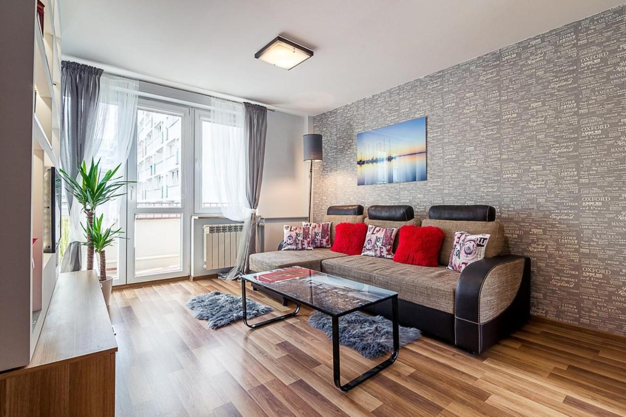 Panska 3 - Apartment With Balcony By Noclegi Renters Варшава Екстериор снимка